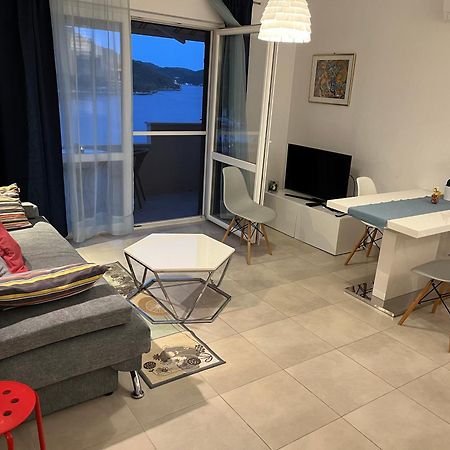 Apartments Ladesta Lastovo 외부 사진