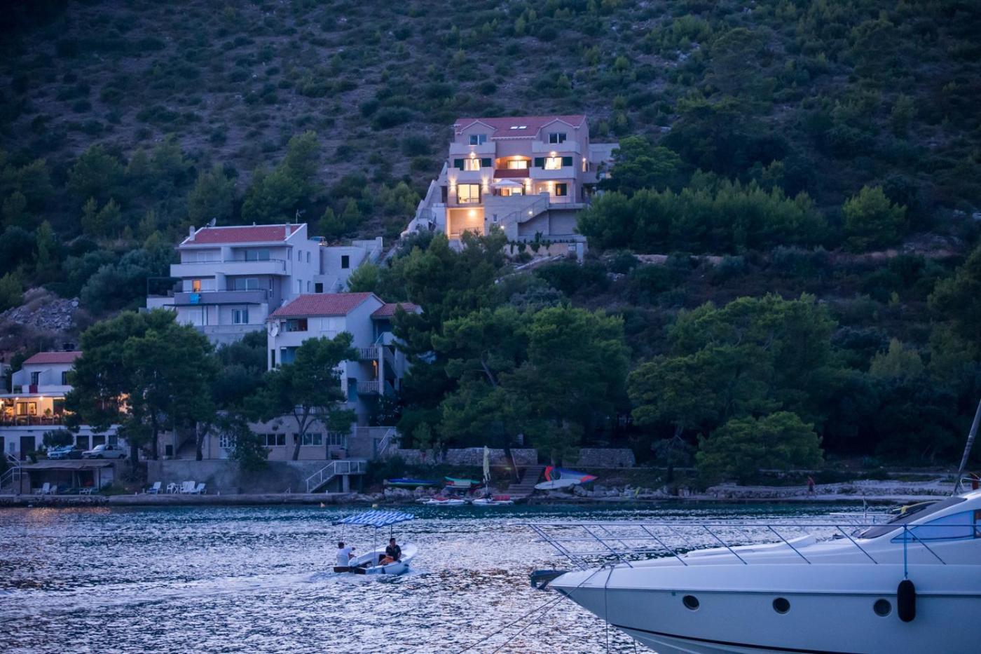 Apartments Ladesta Lastovo 외부 사진