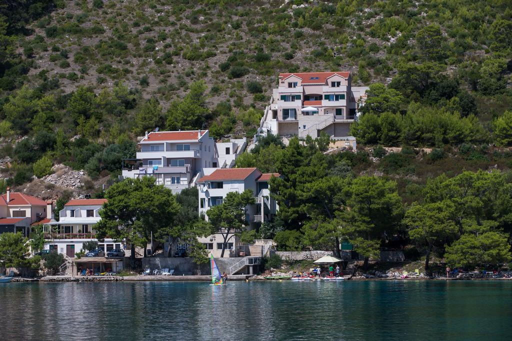 Apartments Ladesta Lastovo 외부 사진