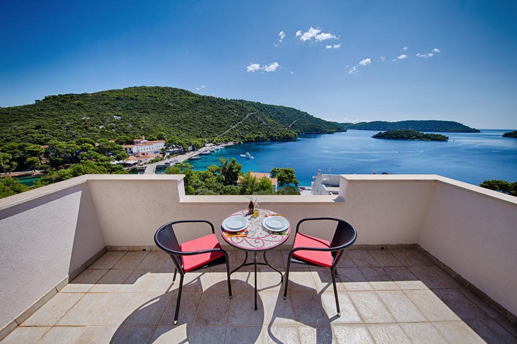 Apartments Ladesta Lastovo 객실 사진
